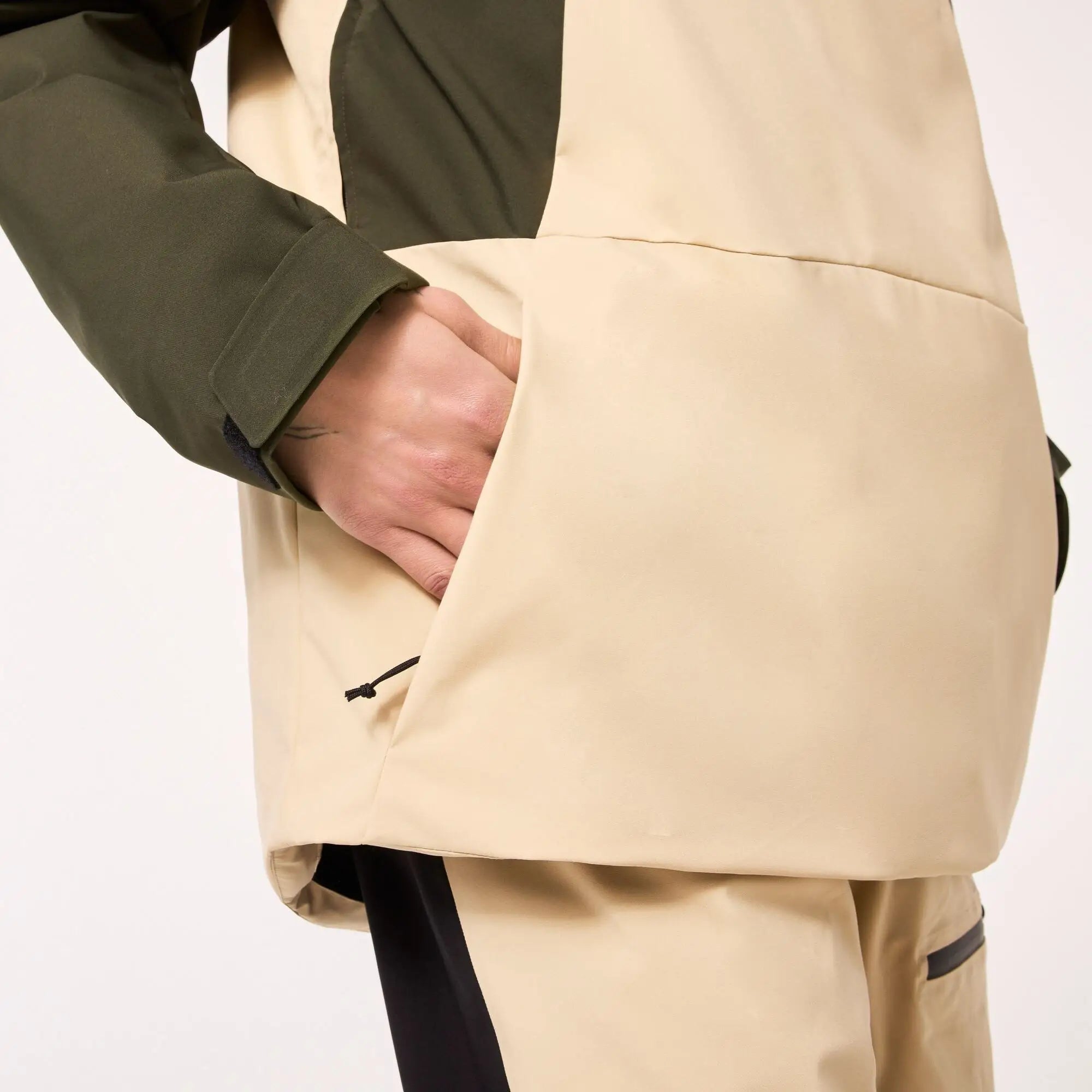 Oakley TNP TBT Insulated Anorak 2024