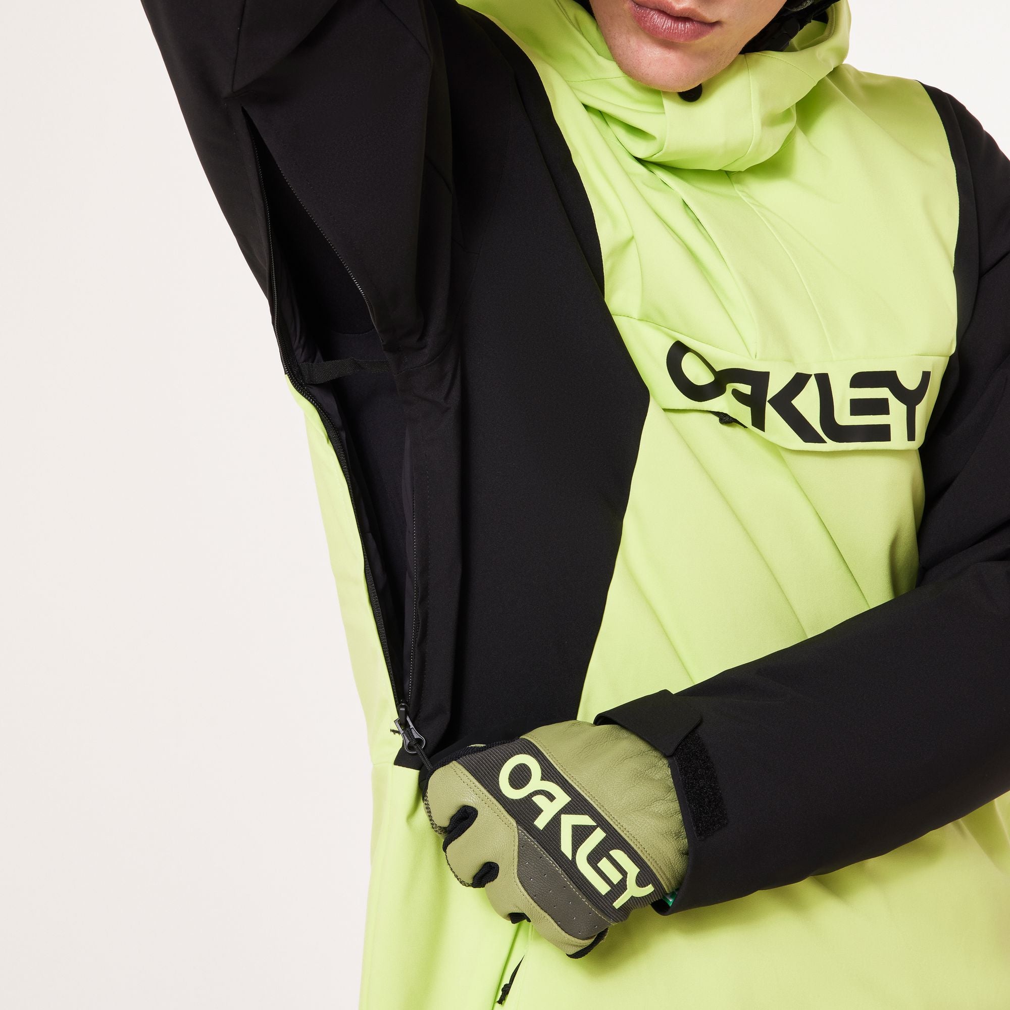 Oakley TNP TBT Insulated Anorak 