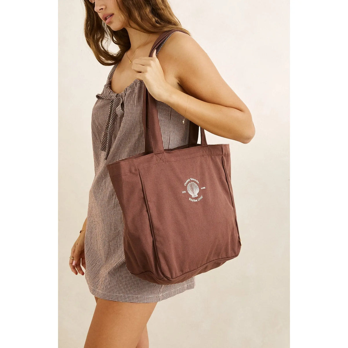 Rhythm Sandy Zip Tote Bag