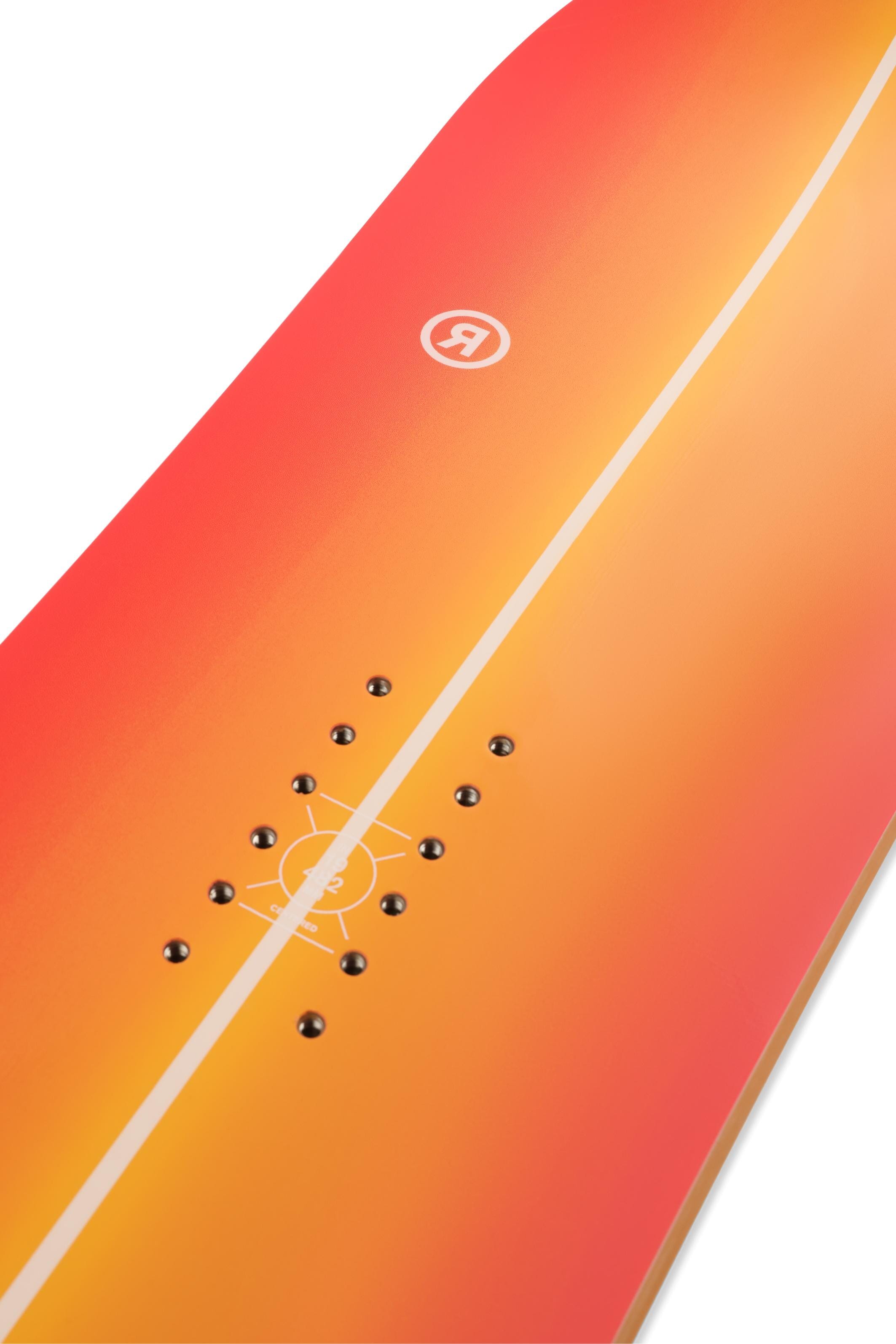 Ride Heartbreaker Snowboard 2025