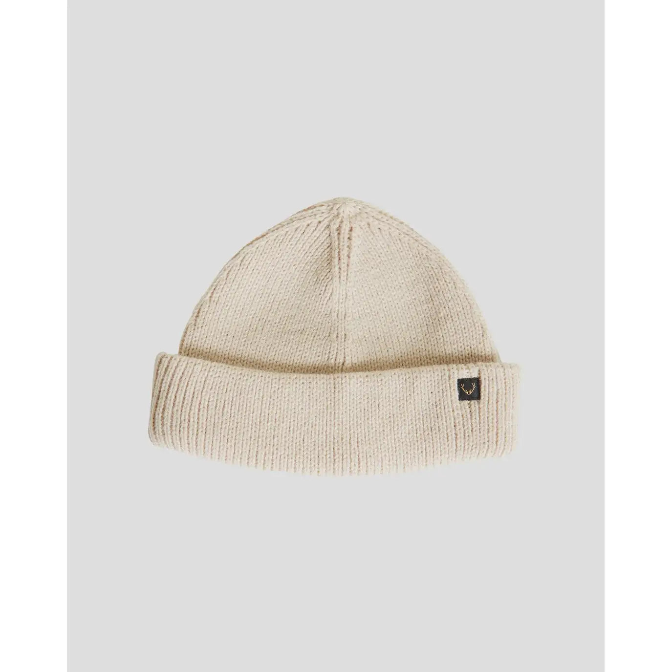 Rojo Shortie Beanie