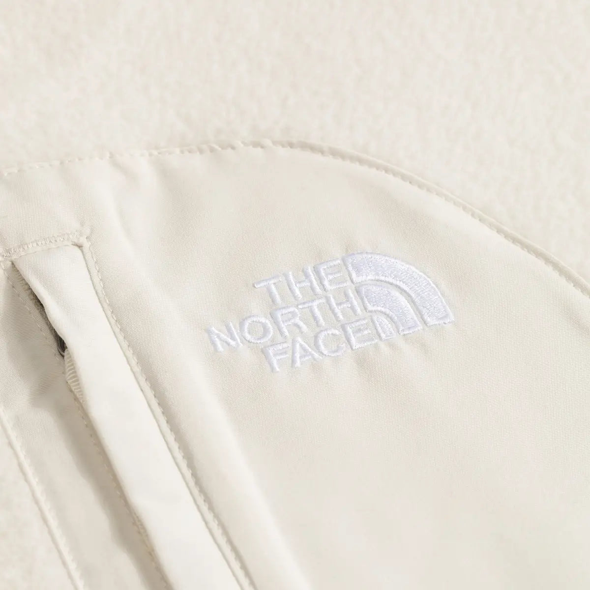 The North Face Womens Yumiori 1/2 Zip Fleece Jacket
