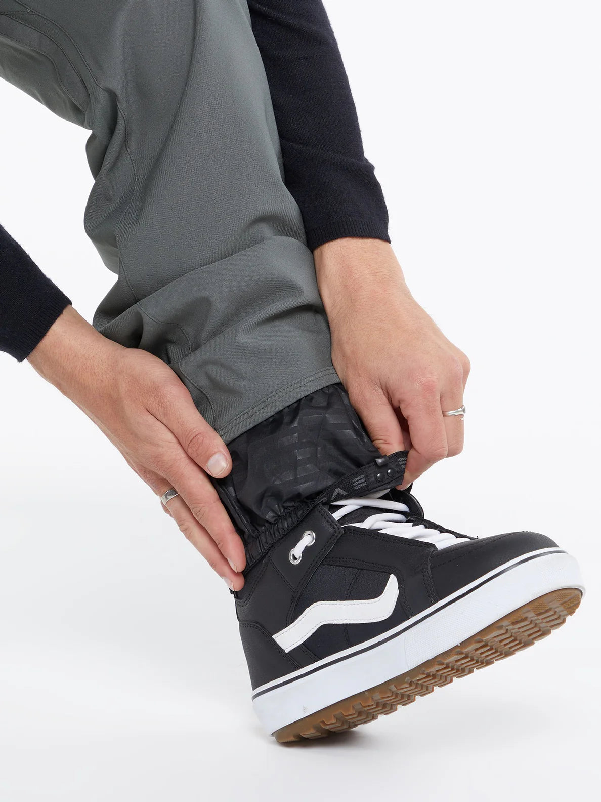 Volcom Freakin Snow Chino Snow Pants 2024