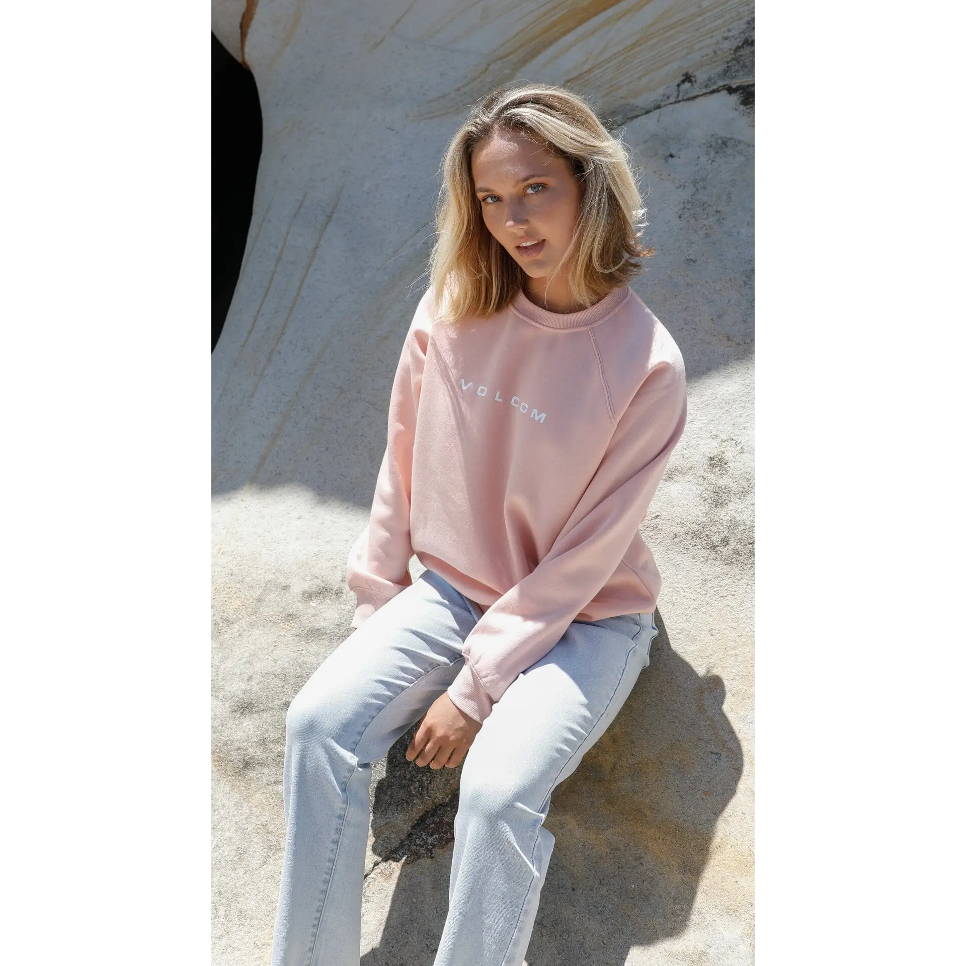 Volcom Get More Crew 2023